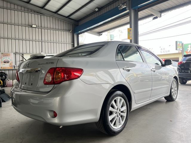 TOYOTA豐田 ALTIS  第4張相片