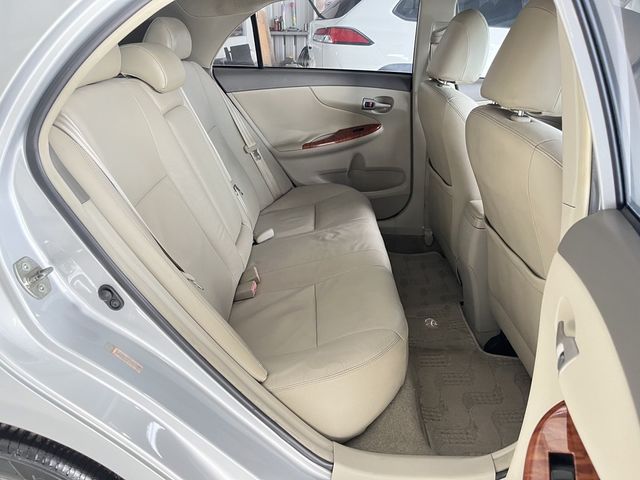 TOYOTA豐田 ALTIS  第10張相片