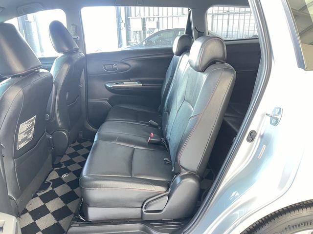 TOYOTA豐田 WISH  第8張相片