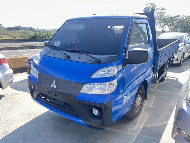 MITSUBISHI三菱 DELICA  第3張相片