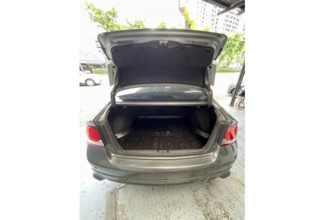 Honda CIVIC  第3張相片