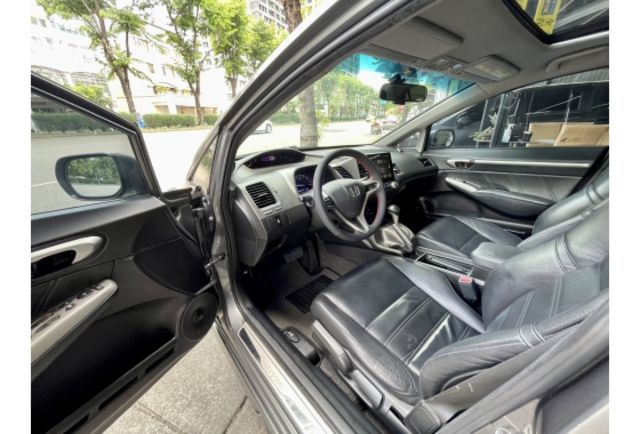 Honda CIVIC  第4張相片