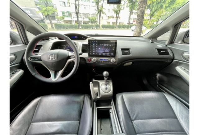 Honda CIVIC  第5張相片