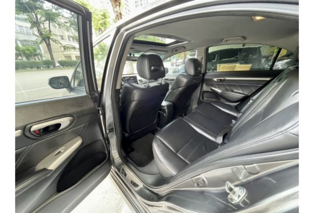 Honda CIVIC  第8張相片