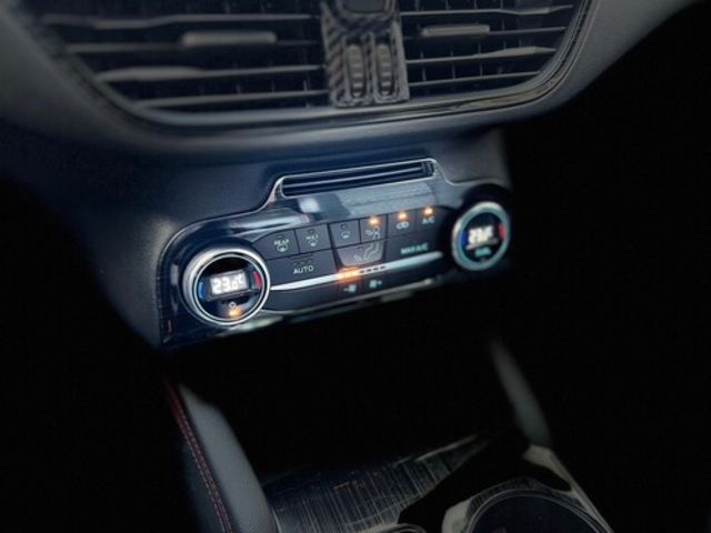 FORD福特 FOCUS  第15張相片