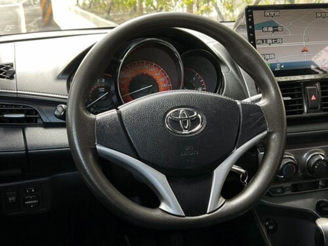 TOYOTA豐田 YARIS  第6張相片