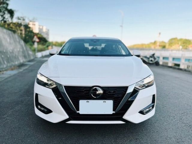 NISSAN日產 SENTRA  第2張相片