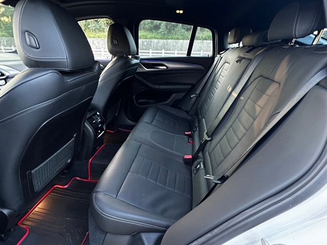 BMW寶馬 X4 XDRIVE30I  第17張相片