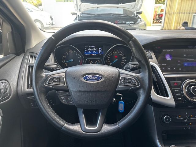 FORD福特 FOCUS  第7張相片