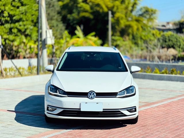 VOLKSWAGEN福斯 GOLF VARIANT  第2張相片