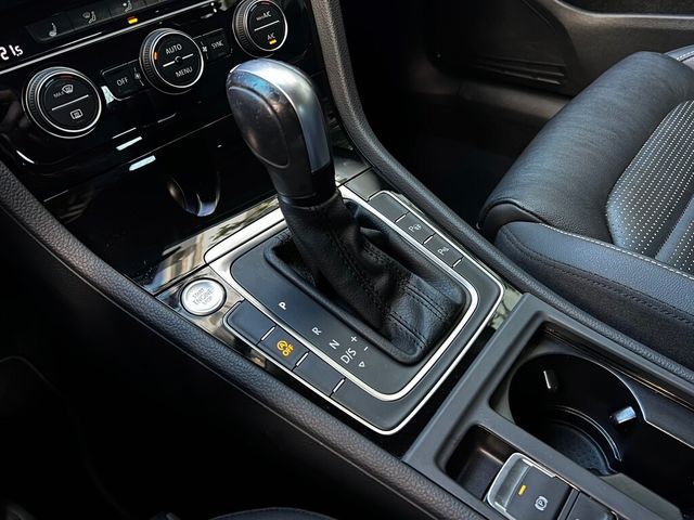 VOLKSWAGEN福斯 GOLF VARIANT  第12張相片
