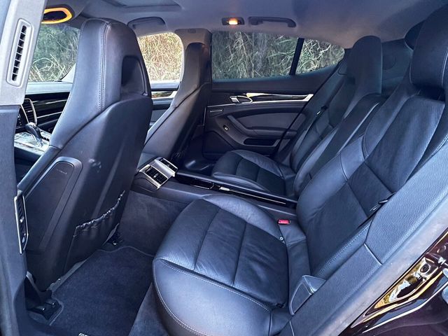 PORSCHE保時捷 PANAMERA  第13張相片