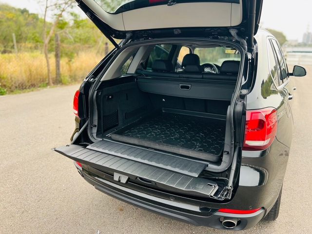 BMW寶馬 X5 XDRIVE25D  第7張相片