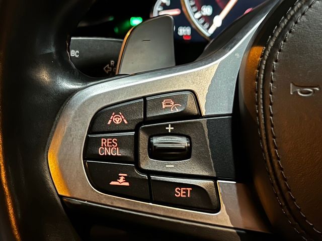 BMW寶馬 550I  第8張相片