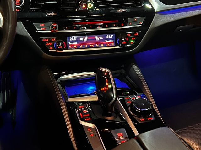 BMW寶馬 550I  第10張相片