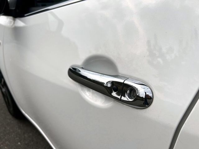 NISSAN日產 TIIDA  第5張相片