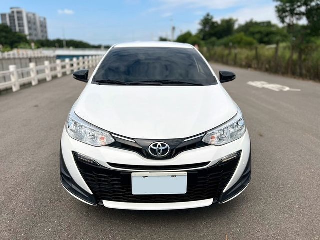 TOYOTA豐田 YARIS  第2張相片