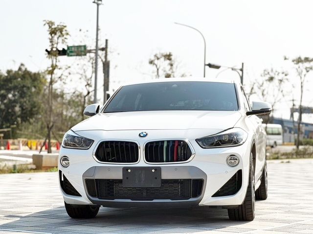 BMW寶馬 X2  第18張相片