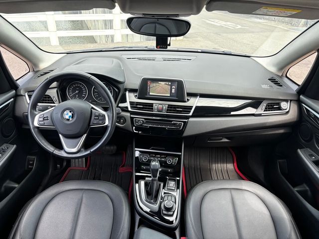 BMW寶馬 218I  第5張相片