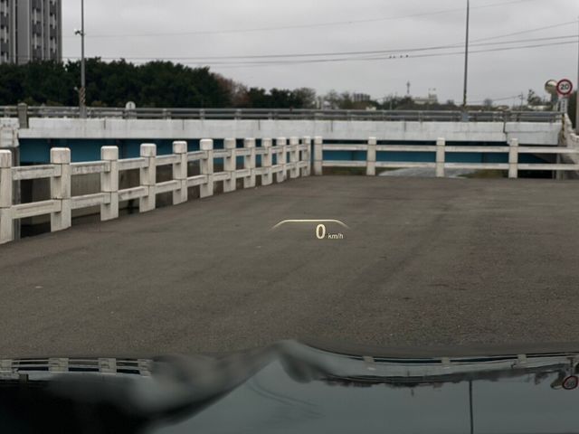 BMW寶馬 740LI  第10張相片