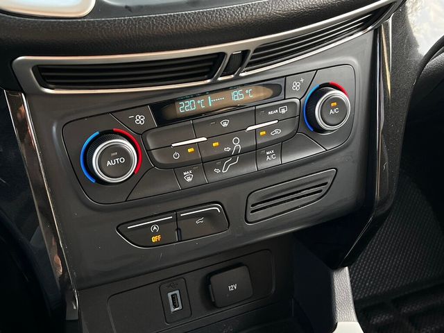 FORD福特 KUGA  第12張相片