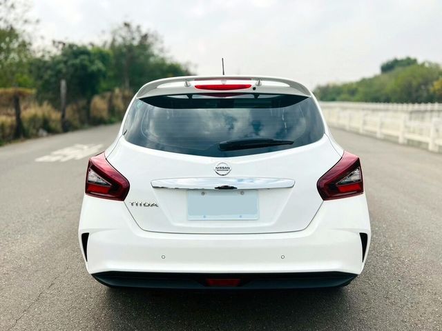 NISSAN日產 TIIDA  第5張相片