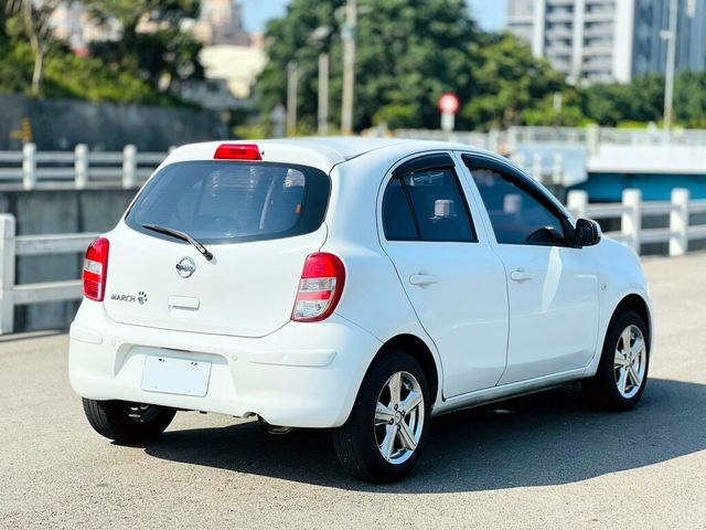 NISSAN日產 MARCH  第7張相片