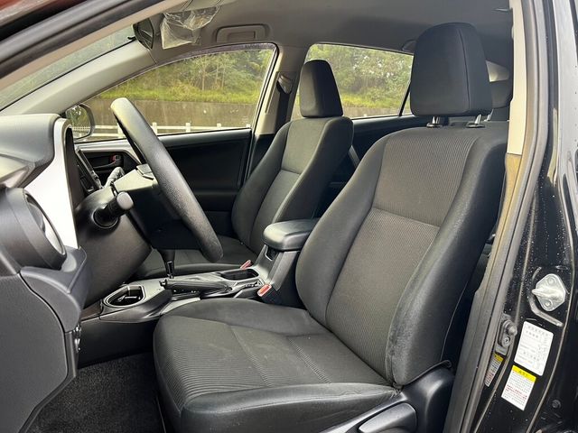 TOYOTA豐田 RAV4  第25張相片