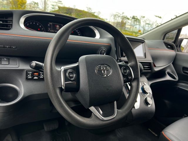 TOYOTA豐田 SIENTA  第13張相片