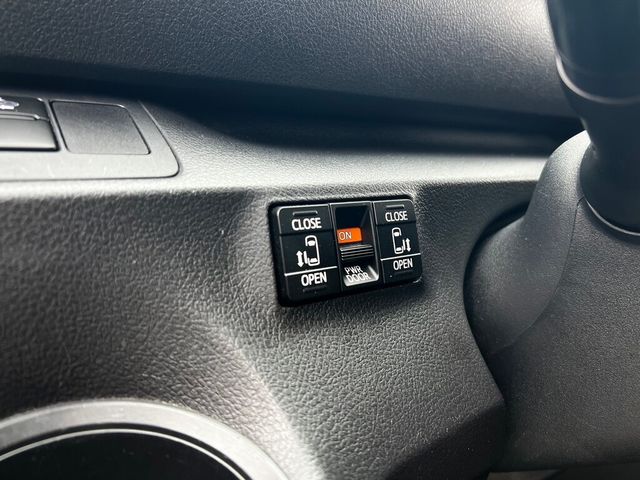 TOYOTA豐田 SIENTA  第15張相片