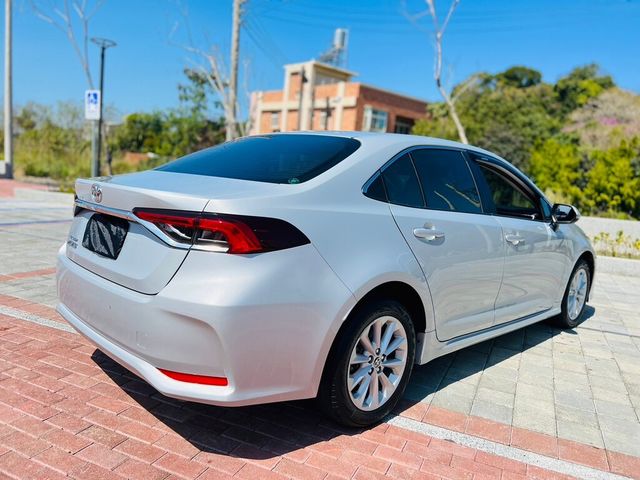 TOYOTA豐田 ALTIS  第7張相片