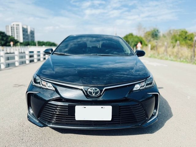 TOYOTA豐田 ALTIS  第3張相片