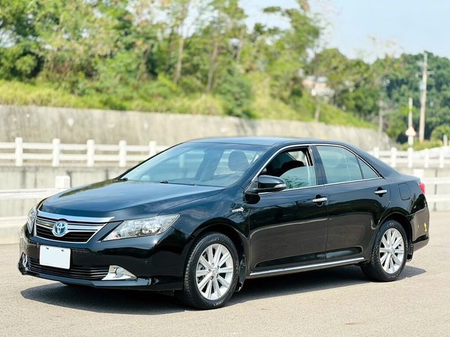 TOYOTA豐田 CAMRY HYBRID  第1張相片