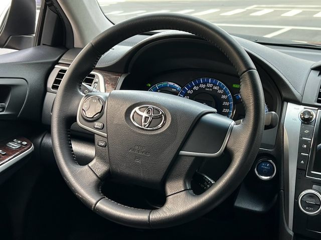 TOYOTA豐田 CAMRY HYBRID  第7張相片