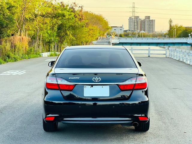 TOYOTA豐田 CAMRY  第4張相片