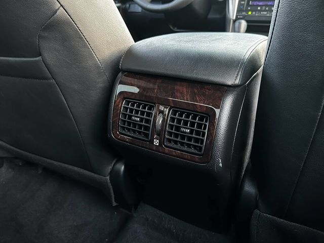 TOYOTA豐田 CAMRY  第16張相片