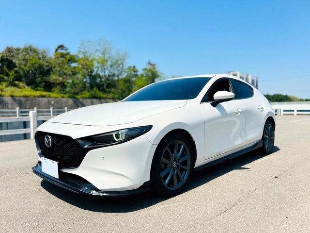 MAZDA馬自達 MAZDA 3  第1張相片
