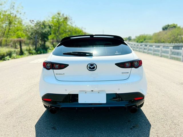 MAZDA馬自達 MAZDA 3  第3張相片