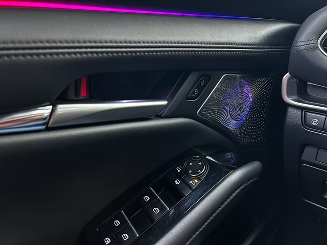 MAZDA馬自達 MAZDA 3  第10張相片
