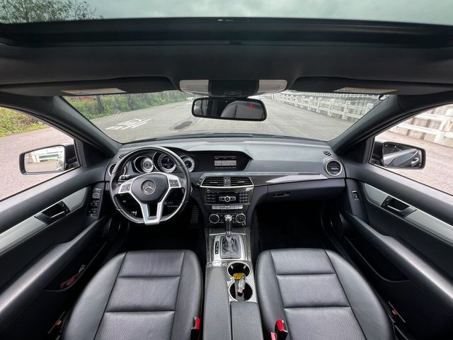 M-BENZ賓士 C250  第5張相片