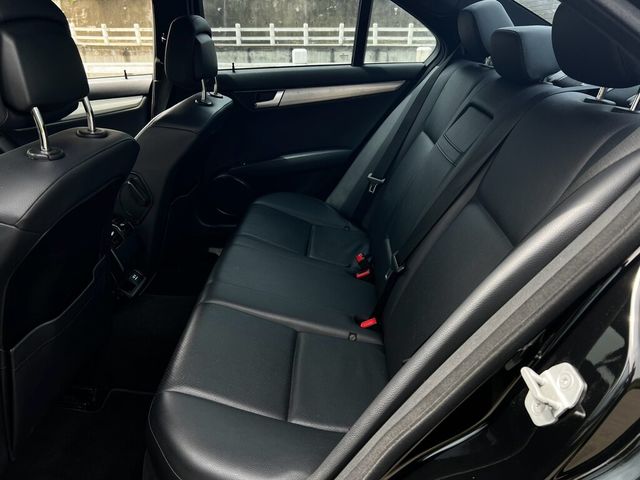 M-BENZ賓士 C250  第15張相片