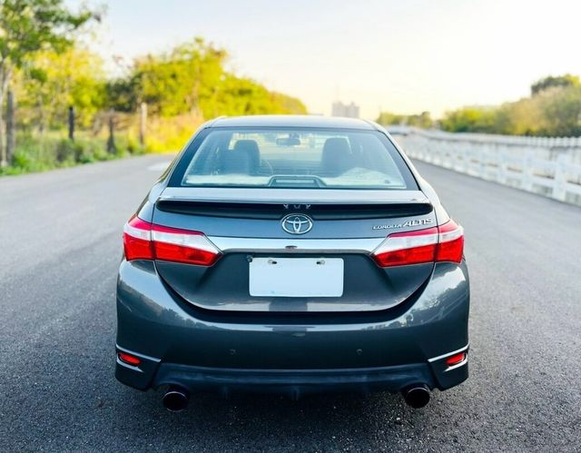 TOYOTA豐田 ALTIS  第3張相片