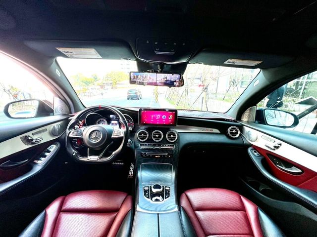 M-BENZ賓士 GLC300 AMG COUPE  第5張相片
