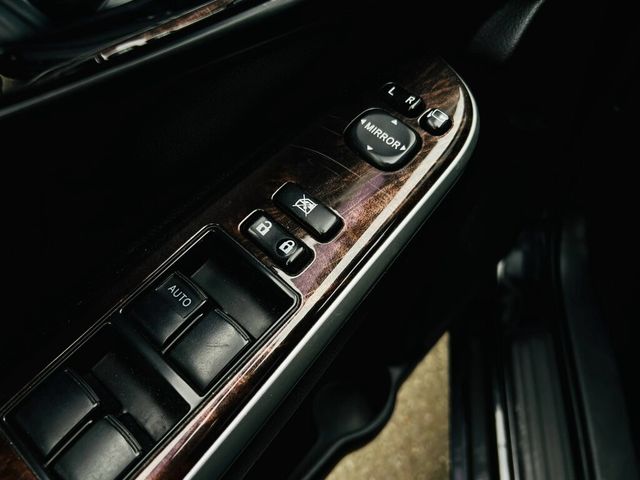 TOYOTA豐田 CAMRY  第10張相片