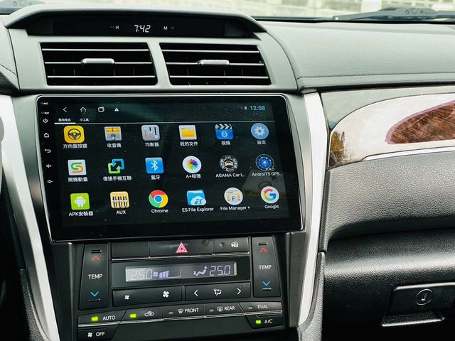 TOYOTA豐田 CAMRY  第12張相片