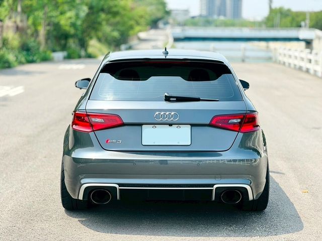 AUDI奧迪 RS3  第3張相片