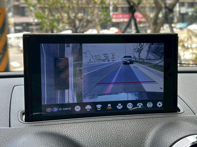 AUDI奧迪 RS3  第10張相片