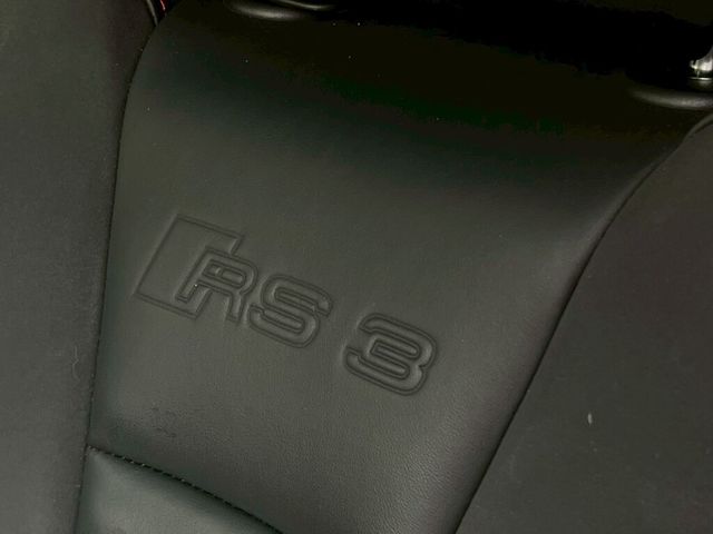AUDI奧迪 RS3  第15張相片