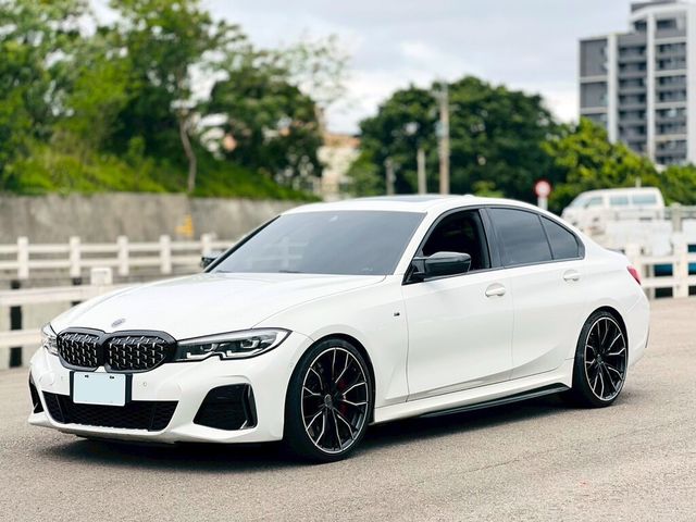 BMW寶馬 330I M SPORT  第1張相片