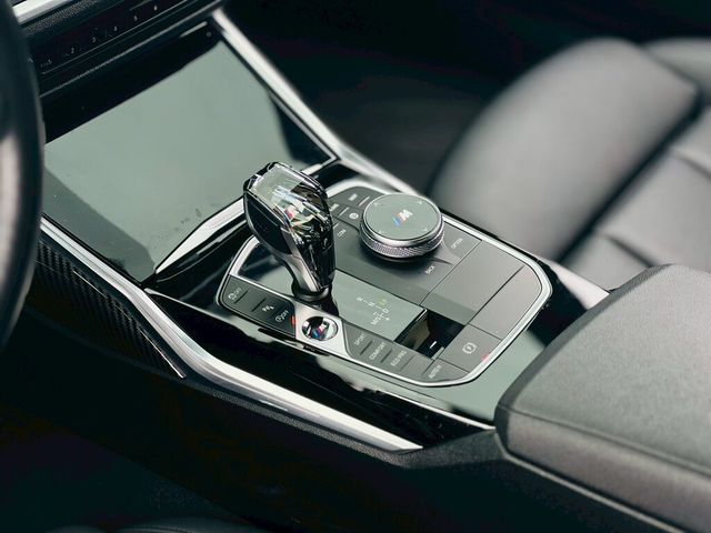 BMW寶馬 330I M SPORT  第12張相片